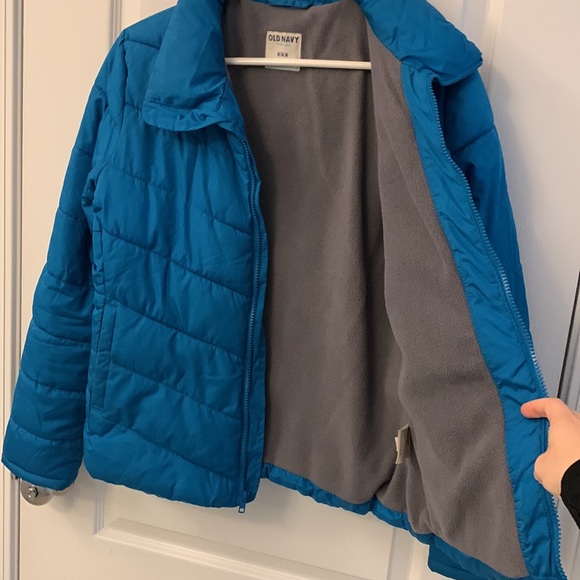 Old Navy Fleece-Lined Puffer Jacket - Picture 4 of 11